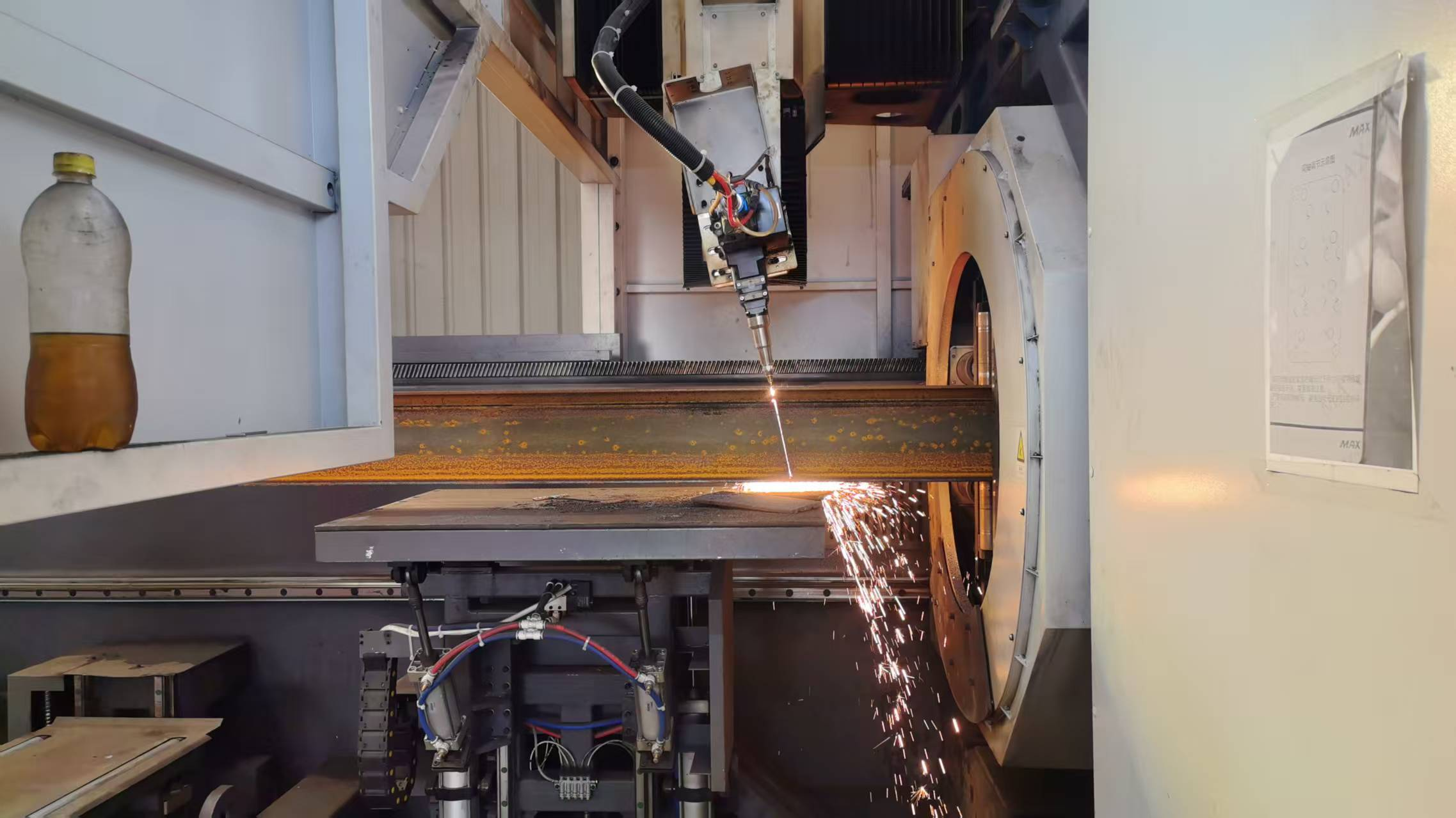 Liweiyuan покращує якість обробки сталевих конструкцій Новини