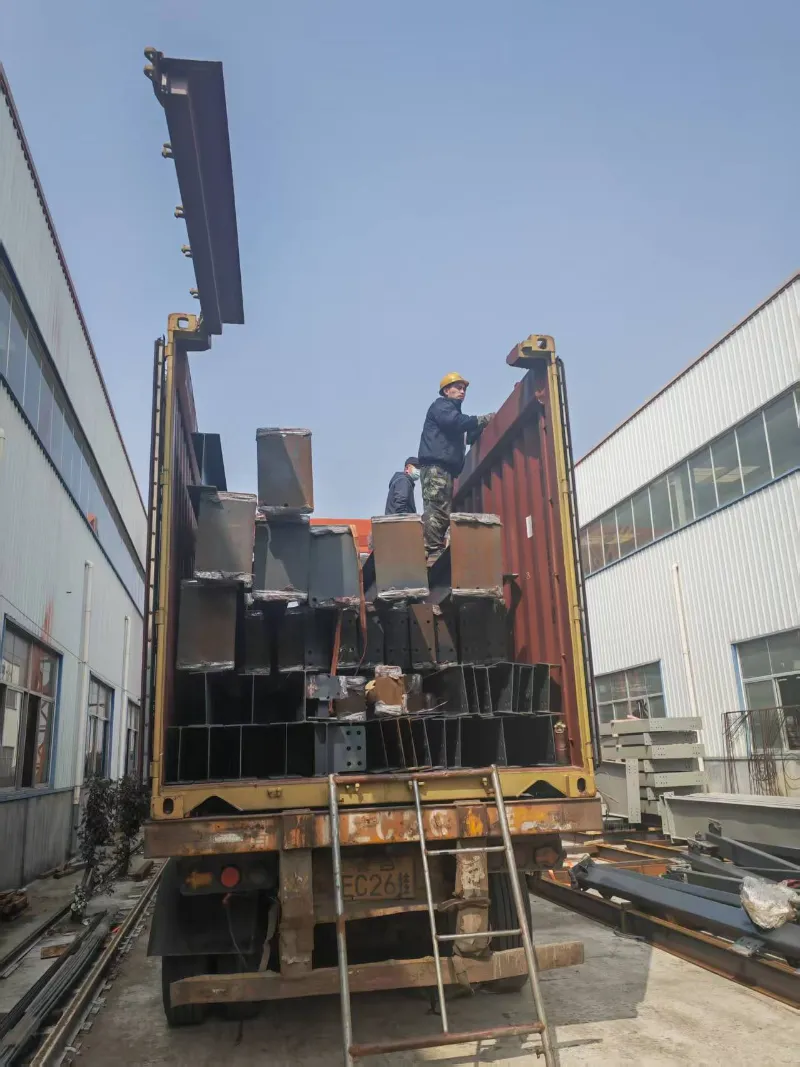 Підтримка будівництва інфраструктури за кордоном! Компанія Qingdao Liweiyuan Steel Structure успішно відправила проект триповерхової офісної будівлі до Малайзії